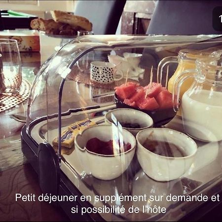 فندق La Guinguette De Michaux بار لو دوك المظهر الخارجي الصورة
