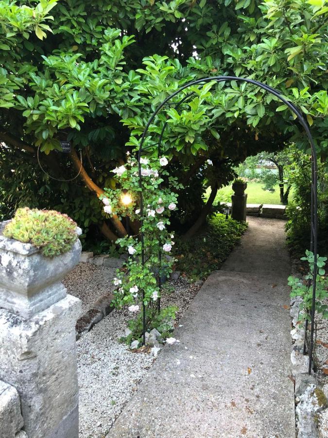 فندق La Guinguette De Michaux بار لو دوك المظهر الخارجي الصورة